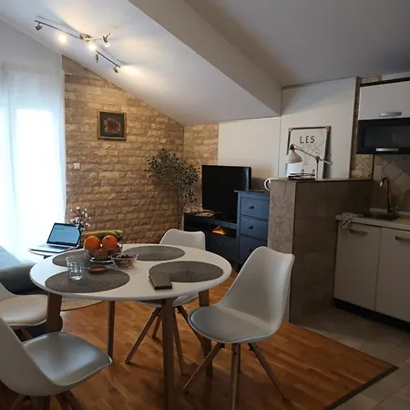 Apartamento Maya Dalmatia & Free Bikes