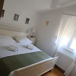 Maya Dalmatia Apartman *