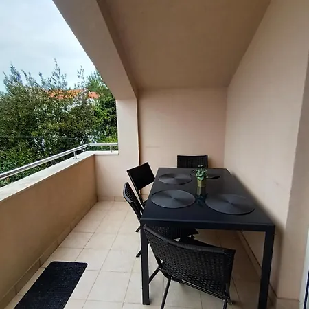 Maya Dalmatia Apartment *